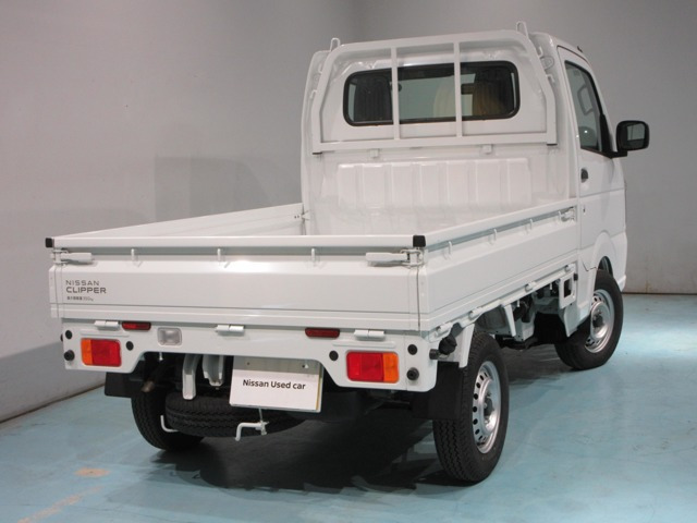 クリッパートラックDX 4WD