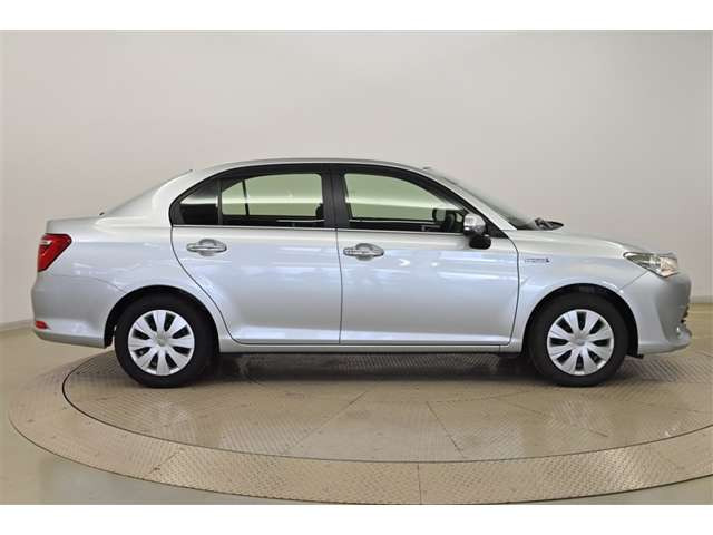 カローラアクシオ1.5 ハイブリッド G