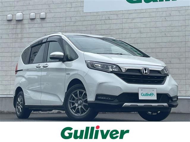 フリード+1.5 ハイブリッド クロスター ホンダセンシング 4WD