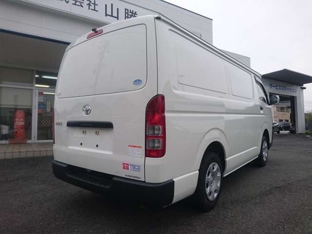 ハイエースバン2.8 クーリングバン ロング ジャストロー ディーゼル