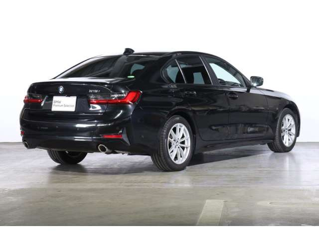 3シリーズセダン318i