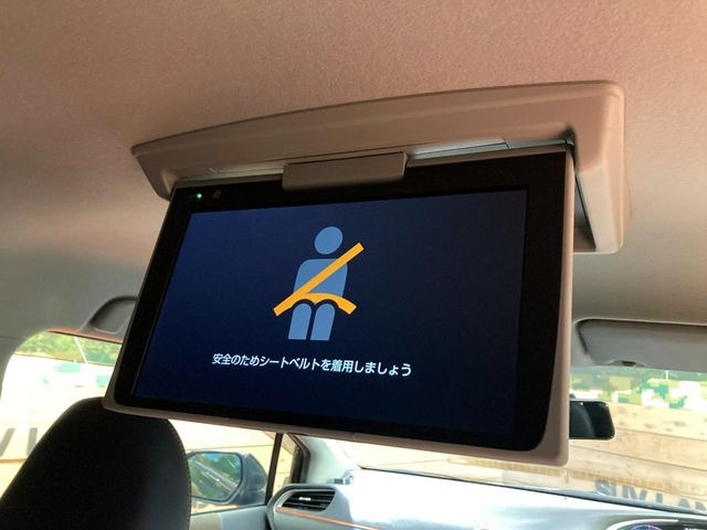 シエンタハイブリッド 1.5 G クエロ