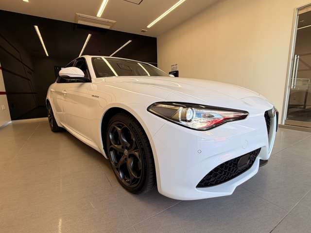 ジュリア2.0 ターボ ヴェローチェ