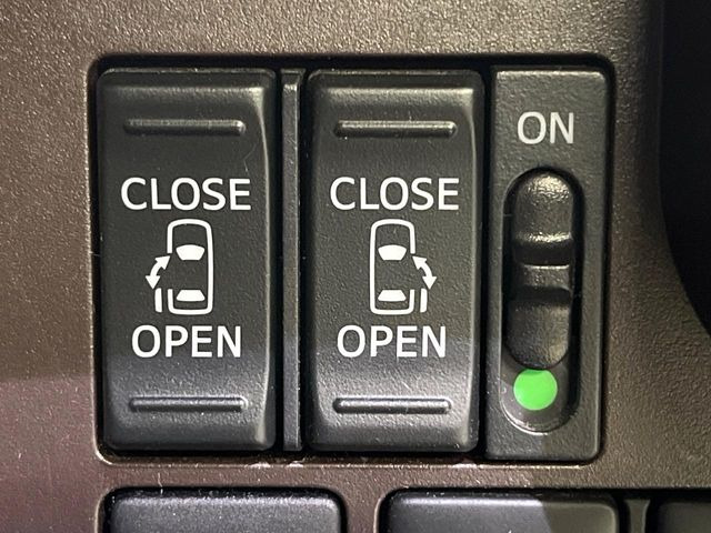 �y�����p���[�X���C�h�h�A�z�X�}�[�g�L�[��^�]�Ȃ̃X�C�b�`�Ō�ȗ����X���C�h�h�A�̊J���\���d��������͂����ăh�A���J����K�v�������A�����Ȃ��q�l�ł��ȒP�ɊJ���߂ł����K�ł���