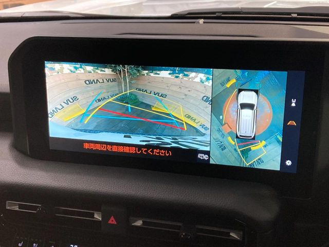 �y�p�m���~�b�N�r���[���j�^�[�z��p�̃J�����ɂ��A�ォ�猩���낵���悤�Ȏ��_��360�x�N���}�̎��͂��m�F���邱�Ƃ��ł��܂������p�������m�F���₷���A�����ꏊ�ł̐؂�Ԃ��⒓�Ԃ��X���[�Y�ɍs���܂��B