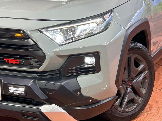 �yLED�w�b�h���C�g�z���V����ԑ��s�����ǍD�Ȏ��E���m�ۂ����S���ĉ^�]�ł��鍂�P�xLED�w�b�h���C�g�𑕔�!�_�����x�������A����d�͂��}�����Ă��܂��B