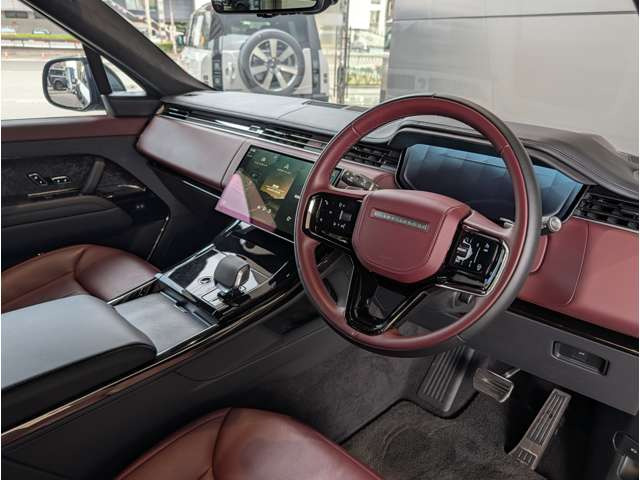 レンジローバースポーツオートバイオグラフィ 3.0L D300 ディーゼル 4WD