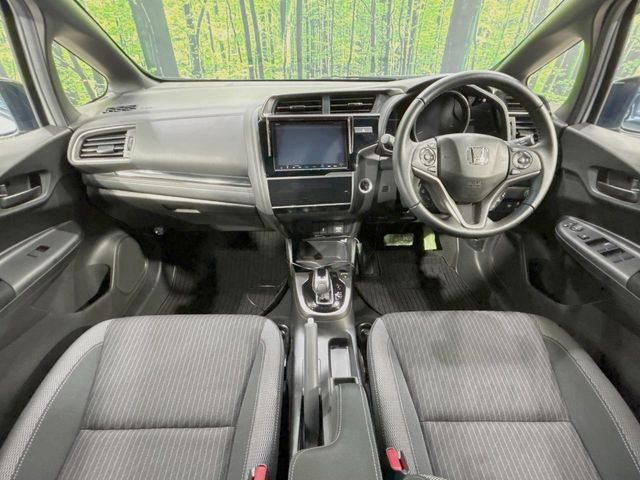 �O���[�v���݌ɐ���30,000��!!�S���̌n��X���烁�[�J�[�E�Ԏ��킸���Љ�o����̂ŁA���Ȃ��Ƀs�b�^���̂��Ԃ�������͂��ł���܂��͂��₢���킹��������