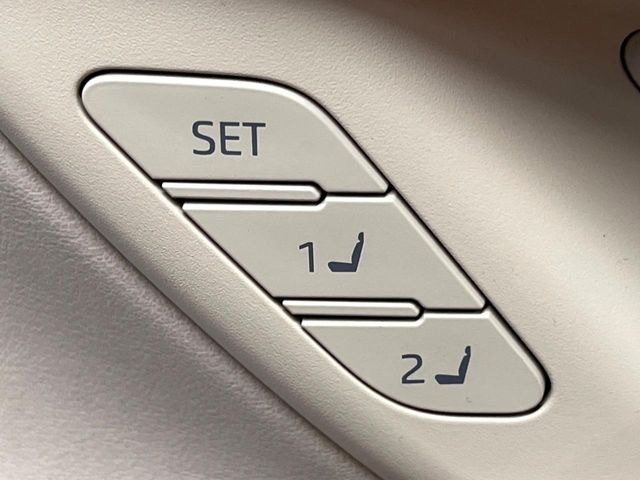 �y�������[�@�\�t���p���[�V�[�g�z�h���C�o�[���Ƃɐݒ肵���V�[�g�ʒu���L�����āA�{�^����Ő؂�ւ��ł���֗��ȋ@�\!�^�]����������������������邲�ƒ�ɂ������߂ł���