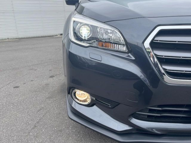 �yLED�w�b�h���C�g&LED�A�N�Z�T���[���C�i�[�z���V����ԑ��s�����ǍD�Ȏ��E���m�ۂ����S���ĉ^�]�ł��鍂�P�xLED�w�b�h���C�g�𑕔�!�_�����x�������A����d�͂��}�����Ă��܂��B