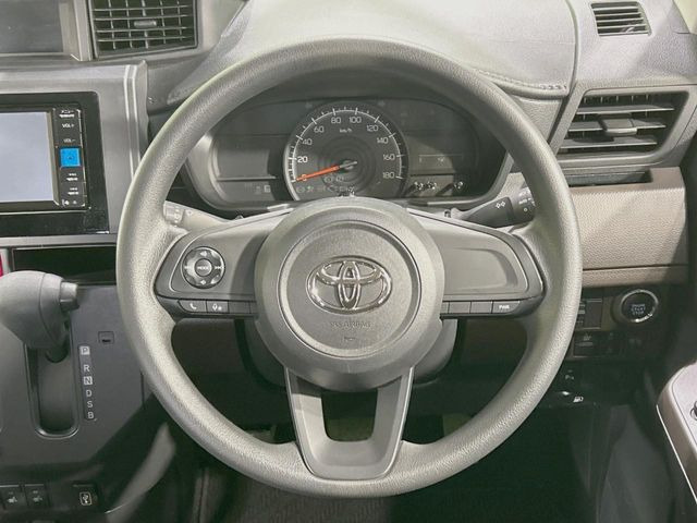 �y�X�e�A�����O�X�C�b�`�z�^�]���A�O������ڐ������炷���ƂȂ��A�I�[�f�B�I���̑��삪�\�ȕ֗��@�\!���S&���K�ȃh���C�u�����o���Ă���܂���