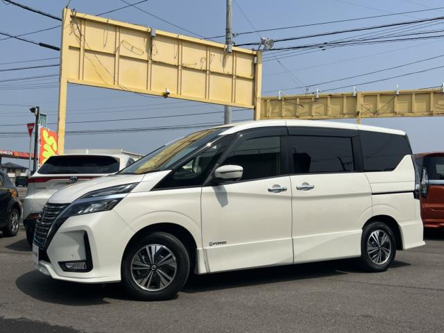 セレナ1.2 e-POWER ハイウェイスターV