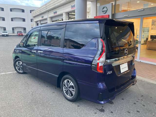 セレナ1.2 e-POWER ハイウェイスターV