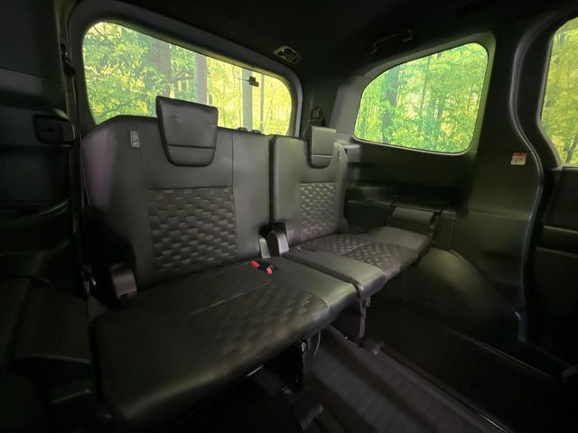 3��ڃV�[�g�͂�������ԗǍD����l�ł��������ƍ����Ē����܂��̂ŁA��l���ł̂��o���������N���N�ł��􂲉Ƒ��ŁA�C�̒m�ꂽ���ԂŁA�h���C�u�ɍs���̂��y���݂ł��ˁ�