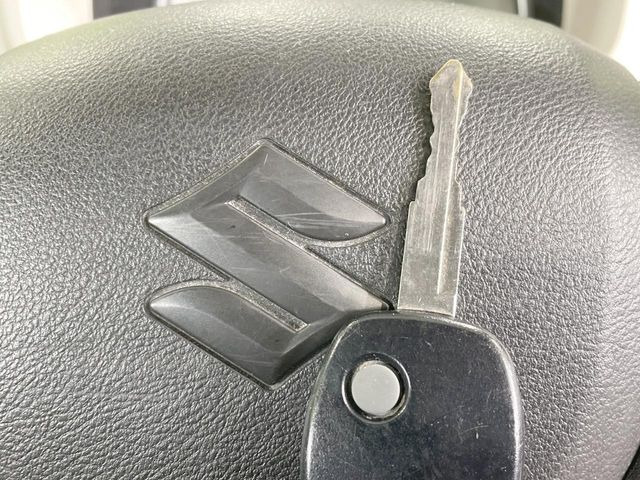 �y�L�[���X�z�������ꂽ�ꏊ����ł��{�^����Ńh�A�̊J���E�{�����ł���̂łƂ��Ă��֗�!�h�A�̌�������ɏ������邱�Ƃ�����܂����