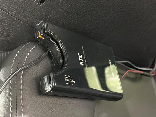 【ETC】高速道路の料金所をストレスなく通過!話題のスポットやサービスエリアに多い「スマートIC」利用時は必須のアイテムです。当店でセットアップを実施、ご納車当日からすぐにご利用いただけます!