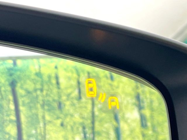 �y�u���C���h�X�|�b�g���j�^�����O�z���s���A�h�A�~���[�̎��p�ɂȂ�₷���ӏ��Ɍ㑱�Ԃ��ڋ߂���ƃT�C�h�~���[�t�߂Ɍx����\���A�h���C�o�[�ɒ��ӊ��N�����Ă���܂��B