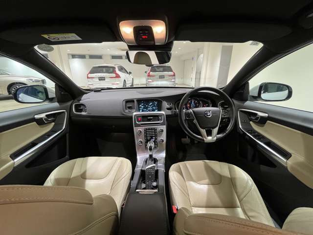 V60D4 ダイナミック エディション ディーゼル