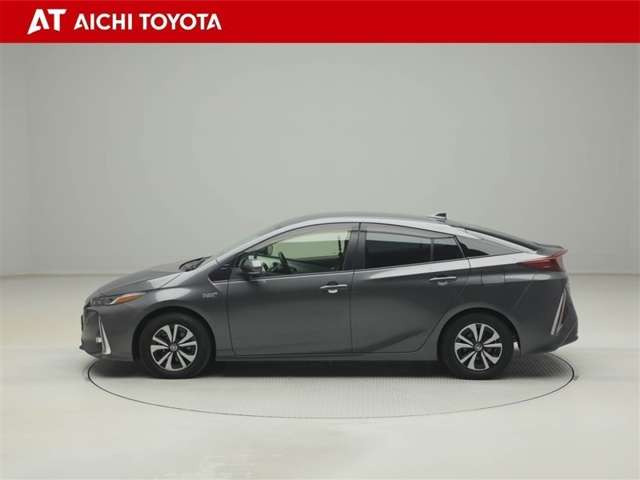 プリウスPHV1.8 S