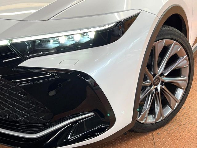 �y�O��LED�w�b�h���C�g�z�X�^�C���b�V���Ȍ����ڂ̎O��LED�w�b�h���C�g�𑕔���X�^�C�������łȂ��A��Ԃ̑��s�����E�ǍD�ň��S���Ă���肢�������܂��B