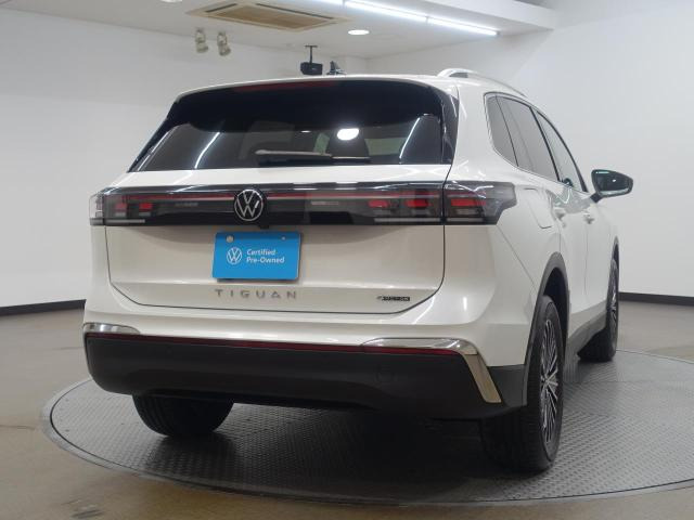 ティグアンTDI 4モーション エレガンス ディーゼル 4WD