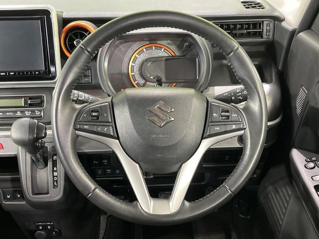 �y�����v�����X�e�A�����O�z�㎿�Ȋv���g�p���邱�ƂŁA��ɂ����������݂ƂĂ��^�]���₷���n���h���ł���