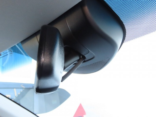 ヴェゼル1.5 ハイブリッド Z ホンダセンシング 4WD