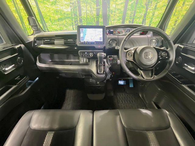 N-BOXカスタムL ターボ