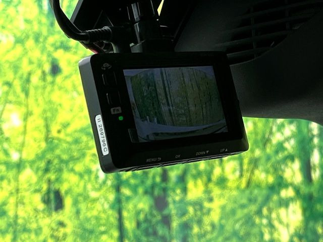 �y�h���C�u���R�[�_�[�z�h���C�u���R�[�_�[����!���s���͂������A������^�]�⎖�̂ɑ��������ہA�f���ŋL�^���A����̃��X�N�ɔ����܂��B���L�^�pSD�J�[�h�͂��q�l�����g�ł��������������K�v������܂��B