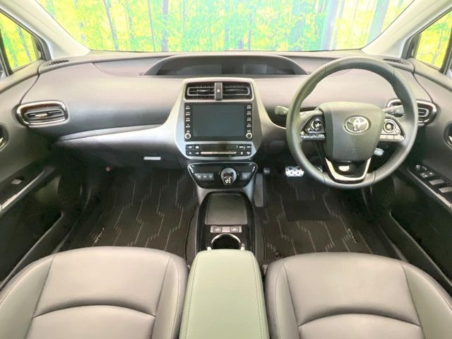 プリウス1.8 S ツーリングセレクション ブラックエディション