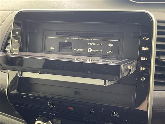 セレナ1.2 e-POWER ハイウェイスターV