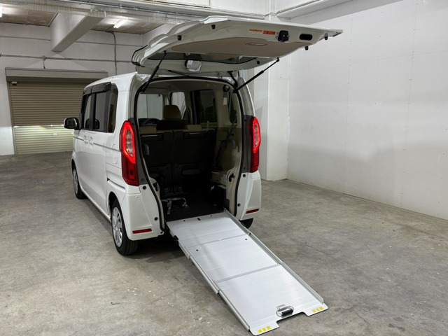 N-BOXG スロープ ホンダセンシング 車いす専用装備装着車