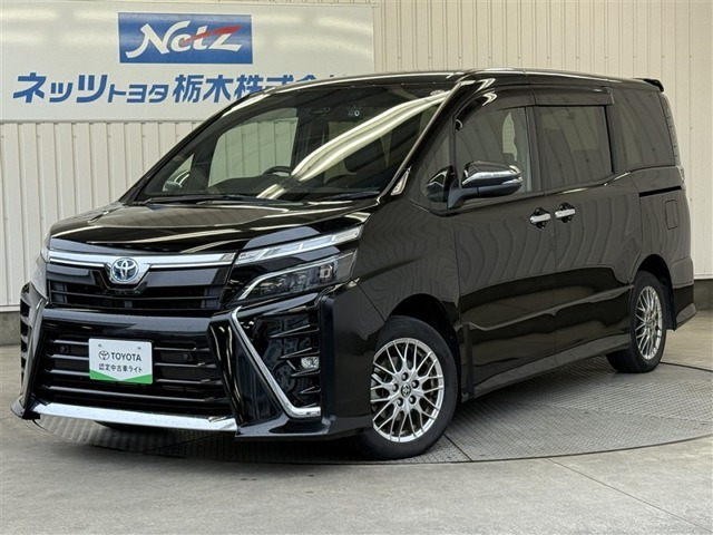 ヴォクシー1.8 ハイブリッド ZS 煌III