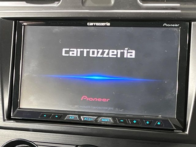 �y�i�r�Q�[�V�����z�g���₷���i�r�ŖړI�n�܂ł�������ē����Ă���܂��B�e��I�[�f�B�I�Đ��@�\���[�����Ă���A���Ԃ̉^�]������Ɋy�����Ȃ�܂�!!