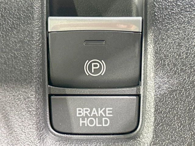 �y�d���p�[�L���O�u���[�L�z�p�[�L���O�u���[�L�͕֗��ȓd����!�{�^����ő���ł��A�A�N�Z���𓥂߂Ύ����ŉ�������܂��􃌃o�[��y�_���������̂ŉ^�]�ȉ����������肵�܂��ˁ�