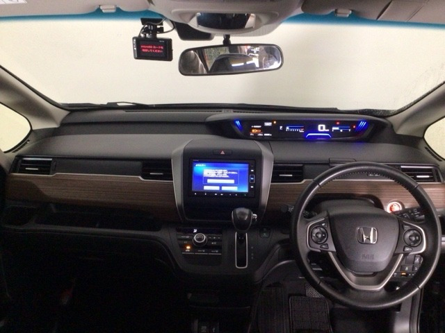 フリード1.5 クロスター ホンダセンシング