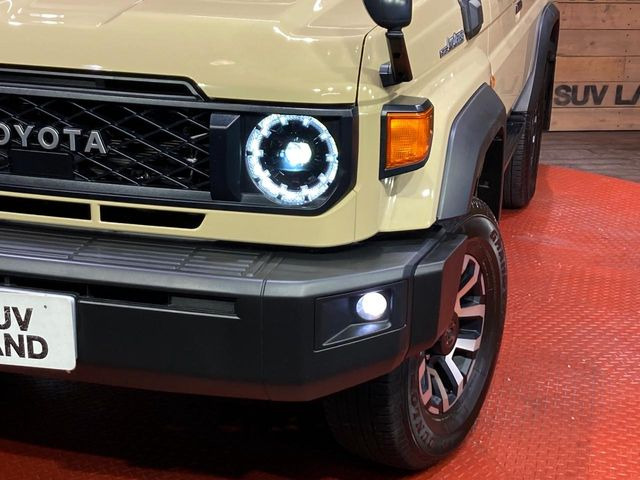 �yLED�w�b�h���C�g�z���V����ԑ��s�����ǍD�Ȏ��E���m�ۂ����S���ĉ^�]�ł��鍂�P�xLED�w�b�h���C�g�𑕔�!�_�����x�������A����d�͂��}�����Ă��܂��B