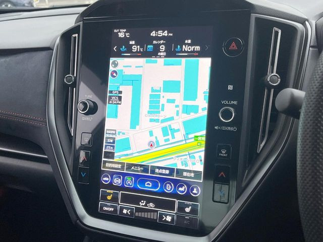 【純正11.6インチナビ】スマートフォン感覚で使用できる、インパクトのある11.6インチナビを装備!ナビやオーディオ操作はもちろん、各種車両情報もこの画面から確認・設定できます♪