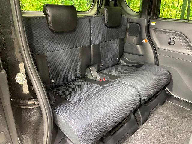 ���i���ȃI���W�i���t���A�}�b�g���I�v�V�����ɂĂ��p�ӂ��Ă���܂��B���D���ȃf�U�C����J���[�����Ԃɍ��킹�đI��ł����������Ƃ��ł��܂���