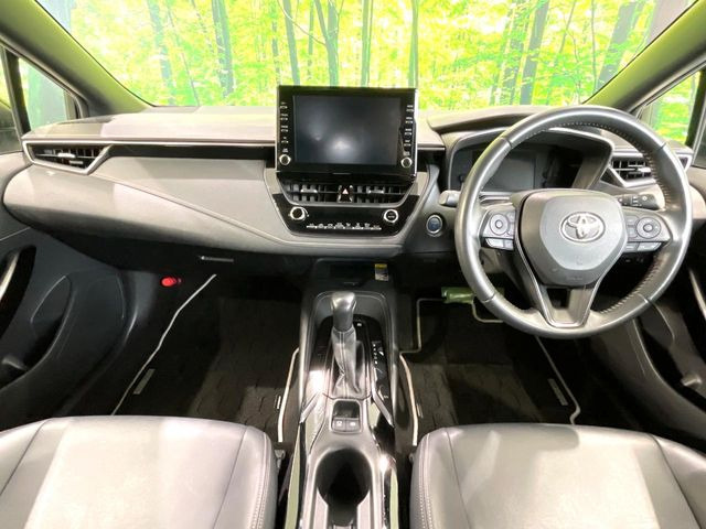 カローラツーリング1.8 ハイブリッド W×B