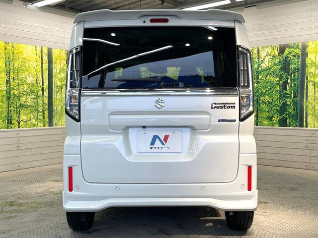 安心の最長10年・走行無制限保証(有償)をご用意。保証内容も充実はもちろん、無料点検&オイル交換や、年中無休の全国・24時間ロードサービスも付帯されておりますのでご安心下さい。