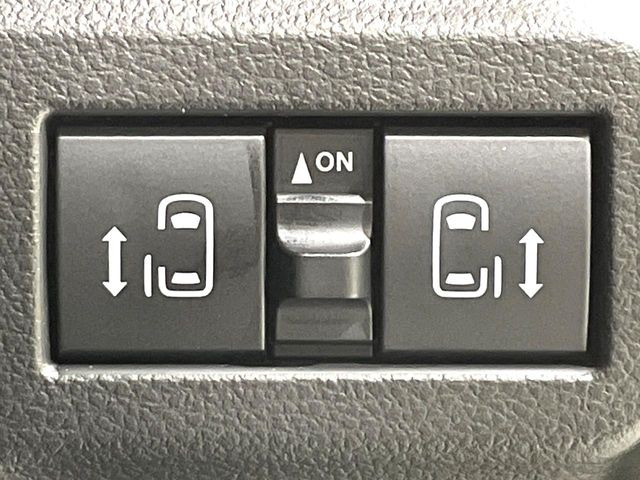 �y�����p���[�X���C�h�h�A�z�X�}�[�g�L�[��^�]�Ȃ̃X�C�b�`�Ō�ȗ����X���C�h�h�A�̊J���\���d��������͂����ăh�A���J����K�v�������A�����Ȃ��q�l�ł��ȒP�ɊJ���߂ł����K�ł���