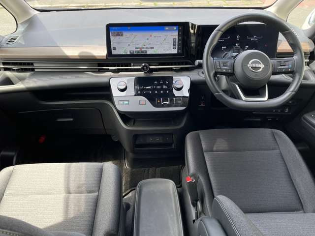 セレナ1.4 e-POWER ハイウェイスターV