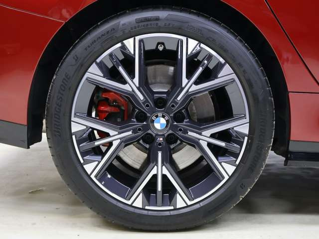 2シリーズグランクーペM235 xドライブ 4WD