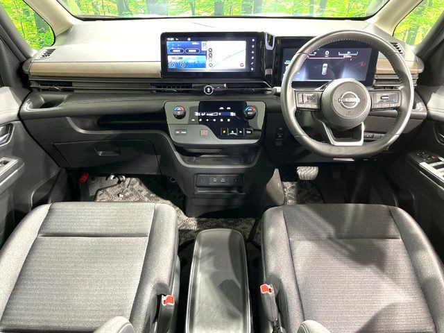 セレナ1.4 e-POWER ハイウェイスターV