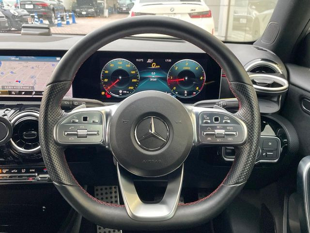 ���n���h�����̃X�������Ȃ��A���ꂢ�ȏ�Ԃ��ێ����Ă���܂��B�e�X�C�b�`���̓�����m�F�ς݂ł��B