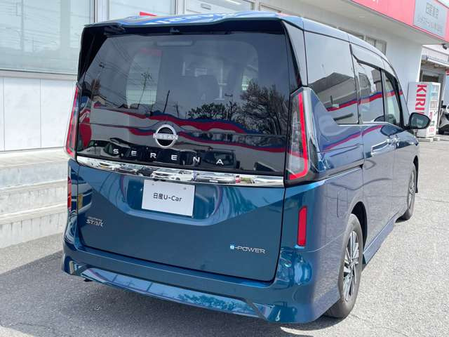 セレナ1.4 e-POWER ハイウェイスターV