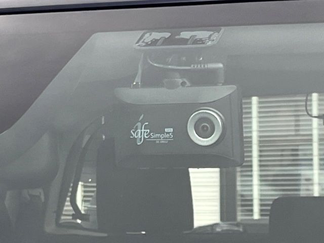 �y�h���C�u���R�[�_�[�z�h���C�u���R�[�_�[����!���s���͂������A������^�]�⎖�̂ɑ��������ہA�f���ŋL�^���A����̃��X�N�ɔ����܂��B���L�^�pSD�J�[�h�͂��q�l�����g�ł��������������K�v������܂��B