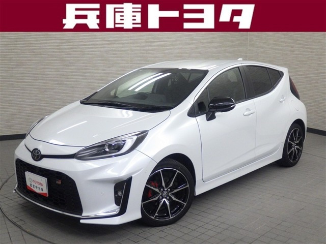 アクア1.5 GRスポーツ