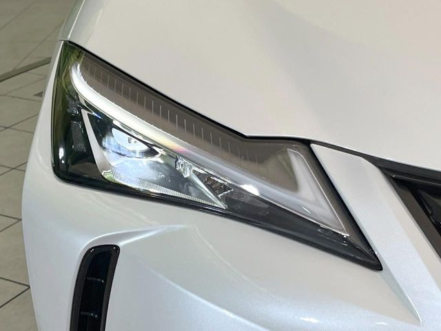 �y�O��LED�w�b�h���C�g�z�X�^�C���b�V���Ȍ����ڂ̎O��LED�w�b�h���C�g�𑕔���X�^�C�������łȂ��A��Ԃ̑��s�����E�ǍD�ň��S���Ă���肢�������܂��B